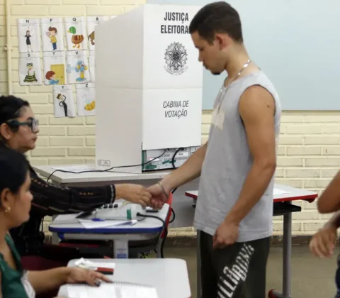 Imagem do post Partido vai exigir ficha criminal para barrar filiação de integrantes de facções
