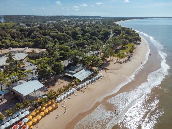 Destino turístico da Bahia anuncia cobrança de taxa para veículos; valor pode chegar a R$ 90 por dia