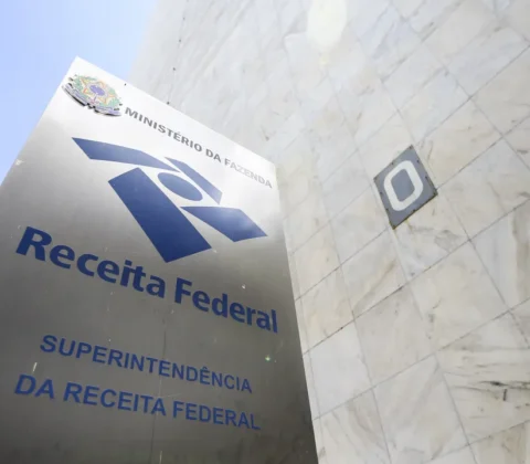 Imagem do post Sonha com concurso? Governo avalia 360 vagas federais com salários que passam de R$ 24 mil