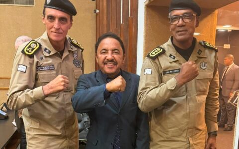 Imagem do post “Valorizar a tropa é fortalecer a segurança”, diz Roberto Carlos após aprovação de projeto na Alba