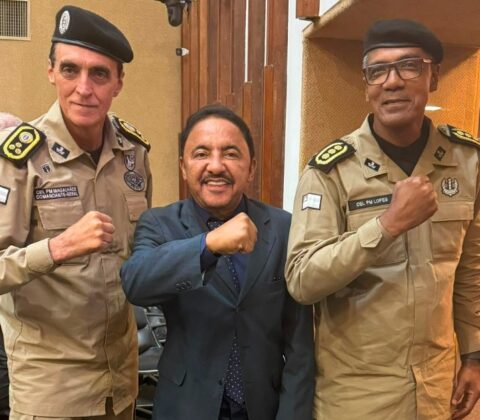 Imagem do post “Valorizar a tropa é fortalecer a segurança”, diz Roberto Carlos após aprovação de projeto na Alba