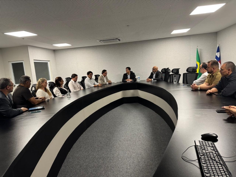 Prefeitura e Juceb alinham estratégias para acelerar a abertura de empresas em Salvador