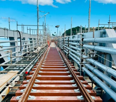 Imagem do post VLT avança em Salvador: instalação de trilhos na Ponte São João abre caminho para testes