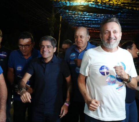 Imagem do post Prefeito de Cruz das Almas desistir de apoiar Jerônimo Rodrigues e firma aliança com ACM Neto