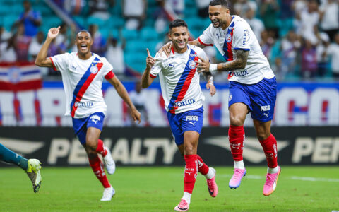 Imagem do post Bahia vence a Chapecoense, cola no G-4 e retoma o Brasileirão com autoridade
