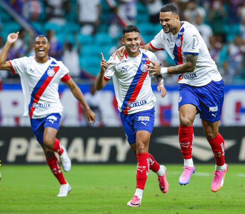 Imagem do post Bahia vence a Chapecoense, cola no G-4 e retoma o Brasileirão com autoridade