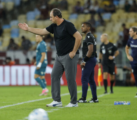 Imagem do post Após empate, Ceni faz análise sincera e admite: “O Fluminense foi melhor”