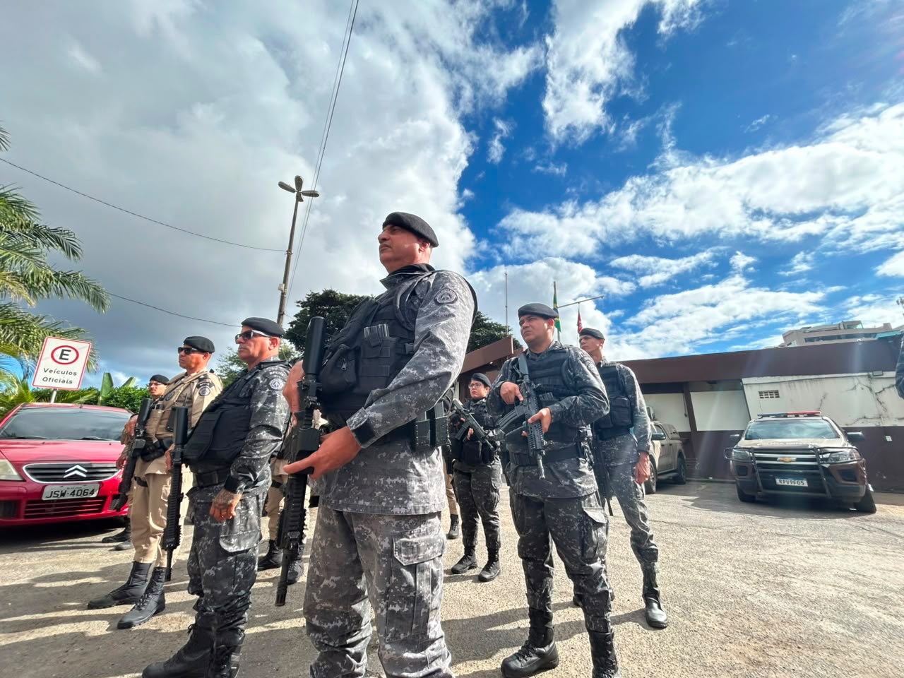 Sobe para nove o número de traficantes do CV alcançados pela PM durante reforço policial no Nordeste de Amaralina