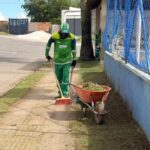 “Mais qualidade de vida”: Limpurb reforça limpeza em residencial de Salvador