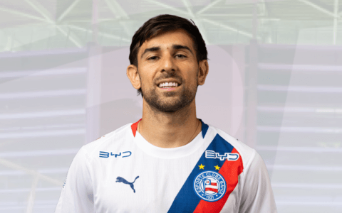 Imagem do post Bahia confirma renovação e mantém Acevedo no clube até 2031