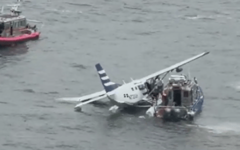 Imagem do post Hidroavião cai em rio de Nova York com 10 pessoas a bordo