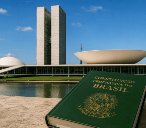Imagem do post Congresso entra em recesso e deixa PEC da escala 6×1, misoginia e novo teto do MEI na gaveta