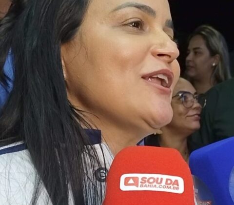 Imagem do post Débora Régis mobiliza apoiadores e convoca população para encontro político com ACM Neto