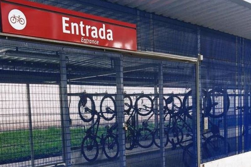 Metrô opera bicicletários automatizados em sete estações a partir de quarta-feira
