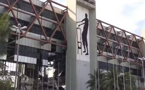 Imagem do post Após mais de 10 anos fechado, antigo Centro de Convenções é leiloado por R$ 138,4 milhões
