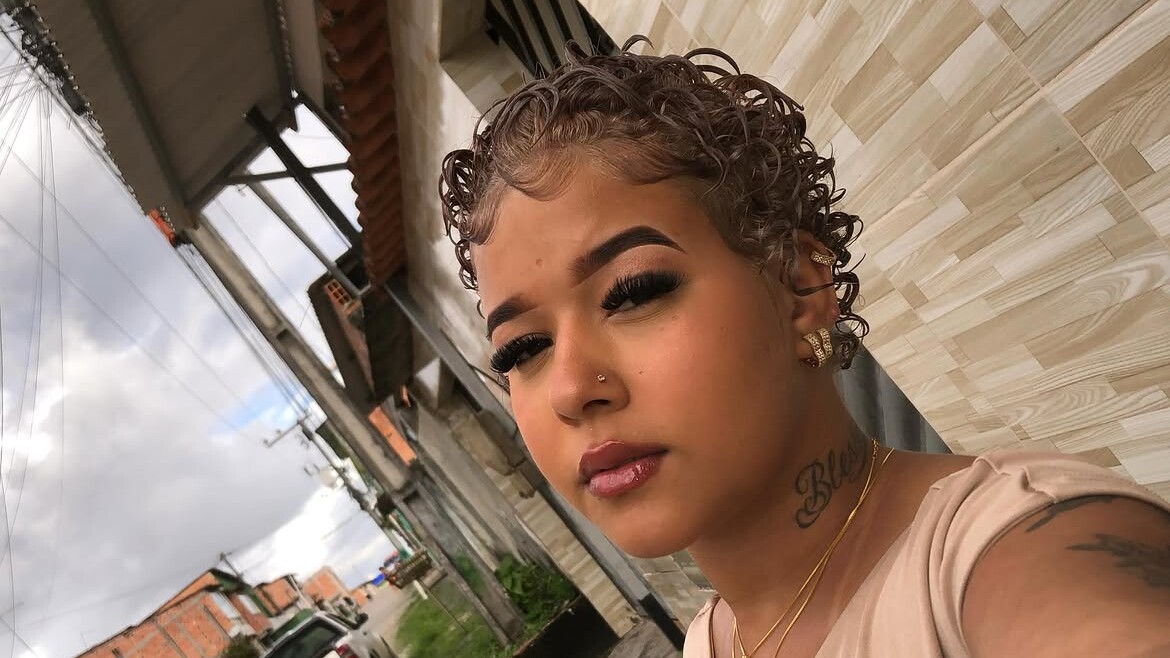 Saiba quem era a blogueira de 19 anos morta em Dias d’Ávil
