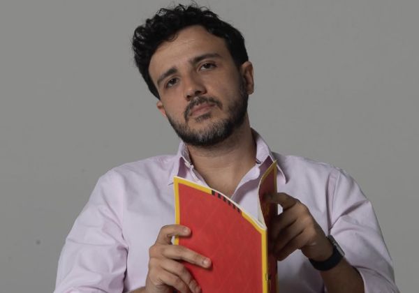 Renan Santos é o primeiro candidato oficial à Presidência