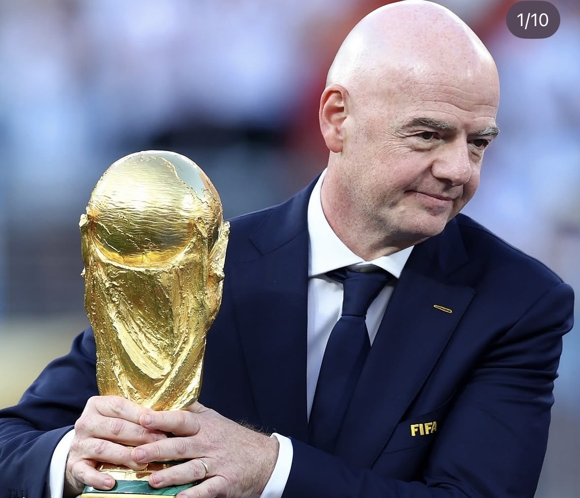 Crise na Fifa: assessor de Infantino renuncia em protesto contra plano para Copa do Mundo