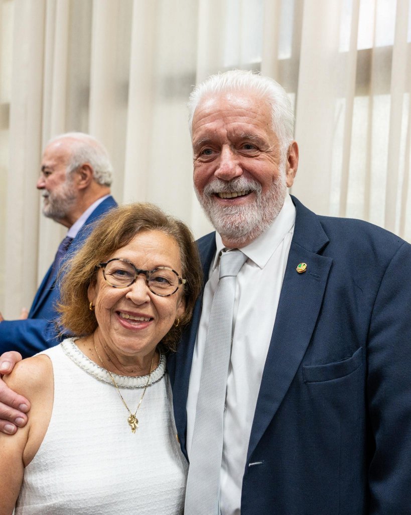 Lídice explica por que desistiu de ser suplente de Jaques Wagner nas eleições de 2026
