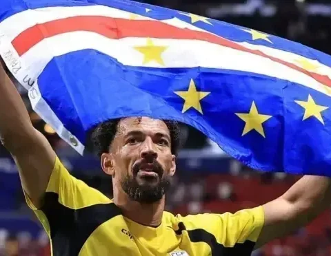 Imagem do post Após brilhar na Copa do Mundo, Vozinha acerta com gigante sul-americano