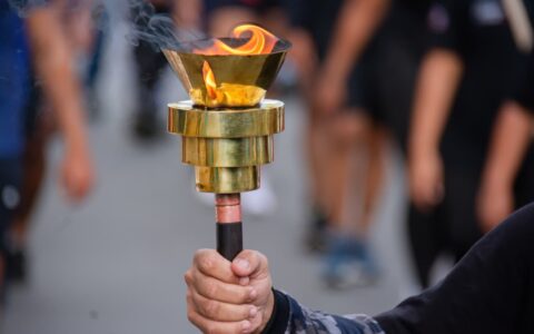 Imagem do post Lauro de Freitas conduz Fogo Simbólico até Simões Filho em celebração à Independência da Bahia