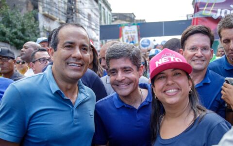 Imagem do post Ana Paula Matos exalta protagonismo feminino e legado histórico no cortejo do 2 de Julho