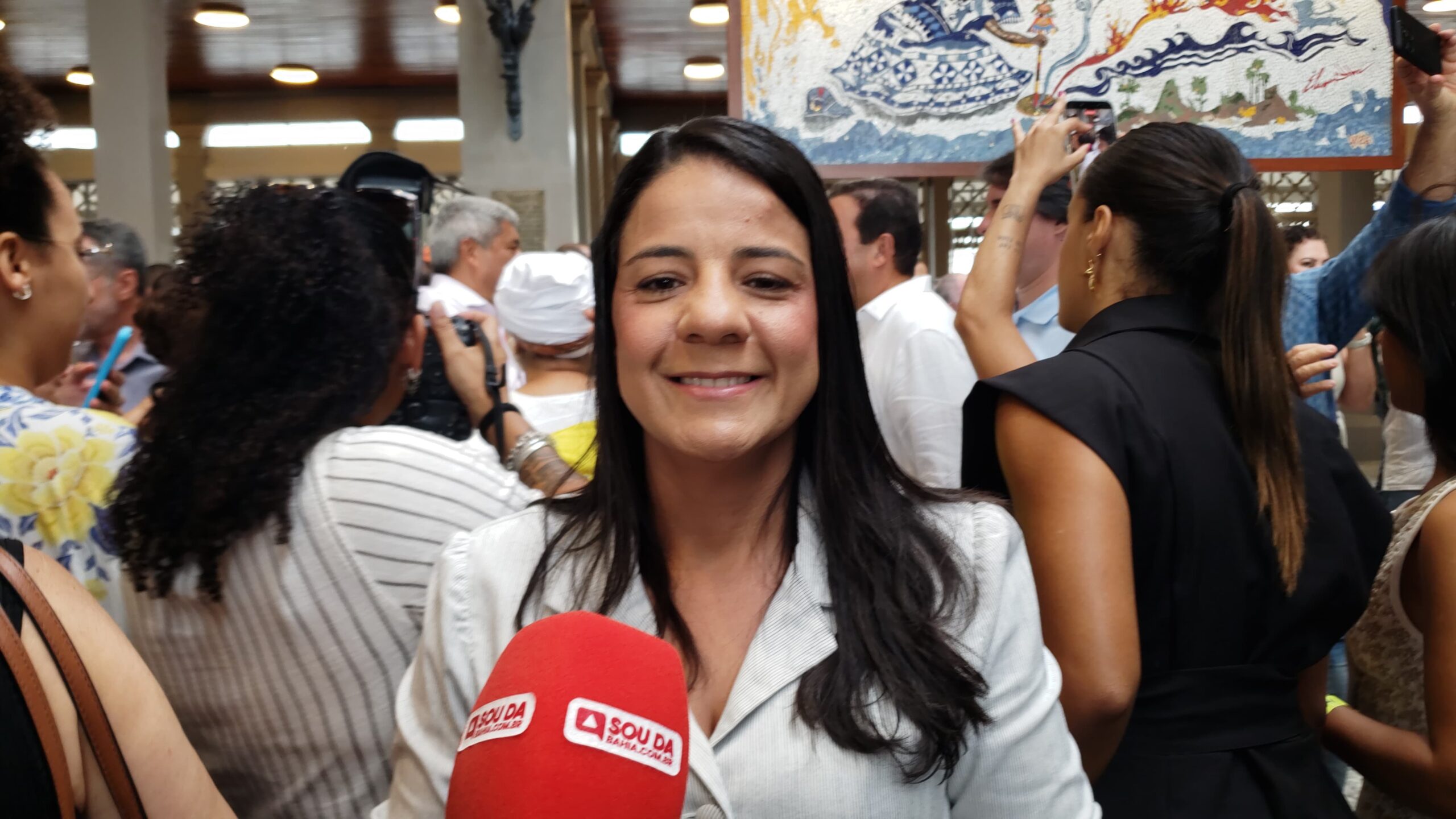 Rowenna Brito acusa oposição de “oportunismo político” após atos do 2 de Julho
