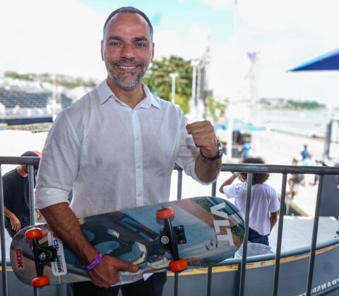 Imagem do post Augusto celebra inauguração do Skatepark do Subúrbio, primeiro do Brasil com certificação da World Skat