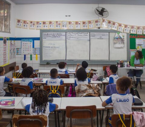 Imagem do post Aulas são retomadas na rede municipal de Lauro de Freitas após recesso escolar
