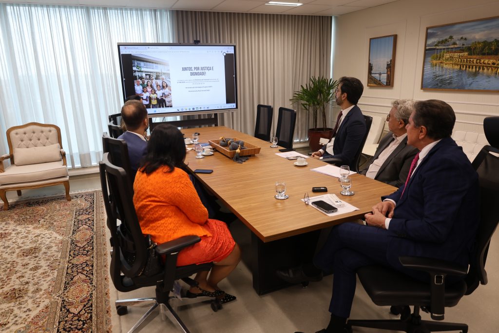 Camaçari sedia mutirão com serviços gratuitos para população vulnerável
