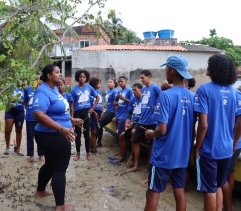 Imagem do post Projeto leva educação ambiental e plantio de manguezais para ilhas da Baía de Todos-os-Santos