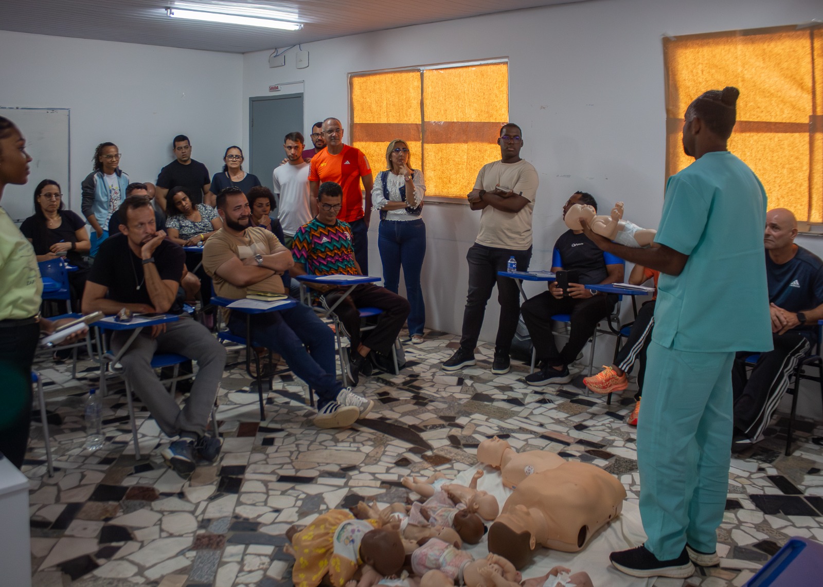 Prefeitura de Lauro de Freitas promove curso de primeiros socorros para professores