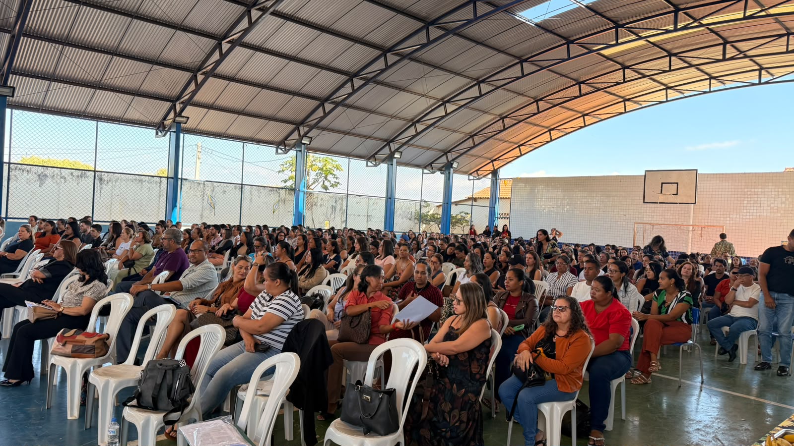 Correntina inicia programa permanente de educação inclusiva e amplia formação de professores