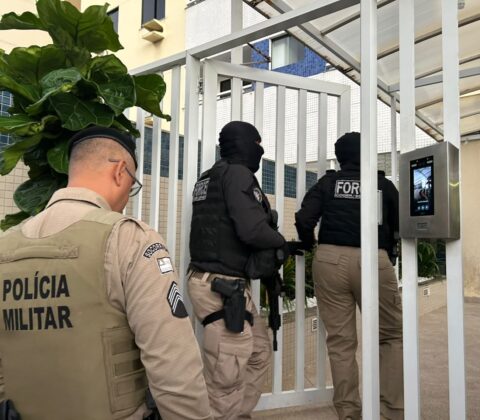 Imagem do post Operação mira PMs investigados por mortes de jovem e adolescente em Salvador