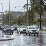 Lauro de Freitas orienta motoristas e pedestres para o período de chuvas
