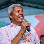 Jerônimo destaca avanços da educação na Bahia e reforça união com municípios