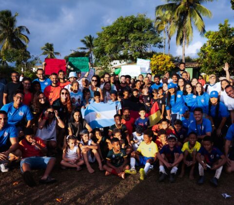 Imagem do post Bahia promove Copa do Mundo para crianças e emociona pais e atletas