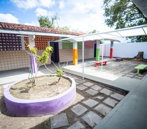 Imagem do post Prefeitura de Camaçari entrega manutenção da Escola Santo Antônio