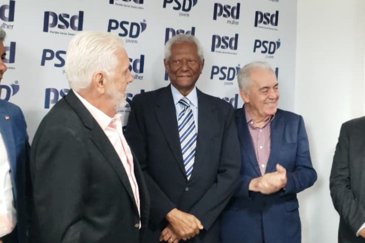 Edvaldo Brito celebra suplência de Wagner, resgata bastidores do metrô e mira críticas ao IPTU de Salvador