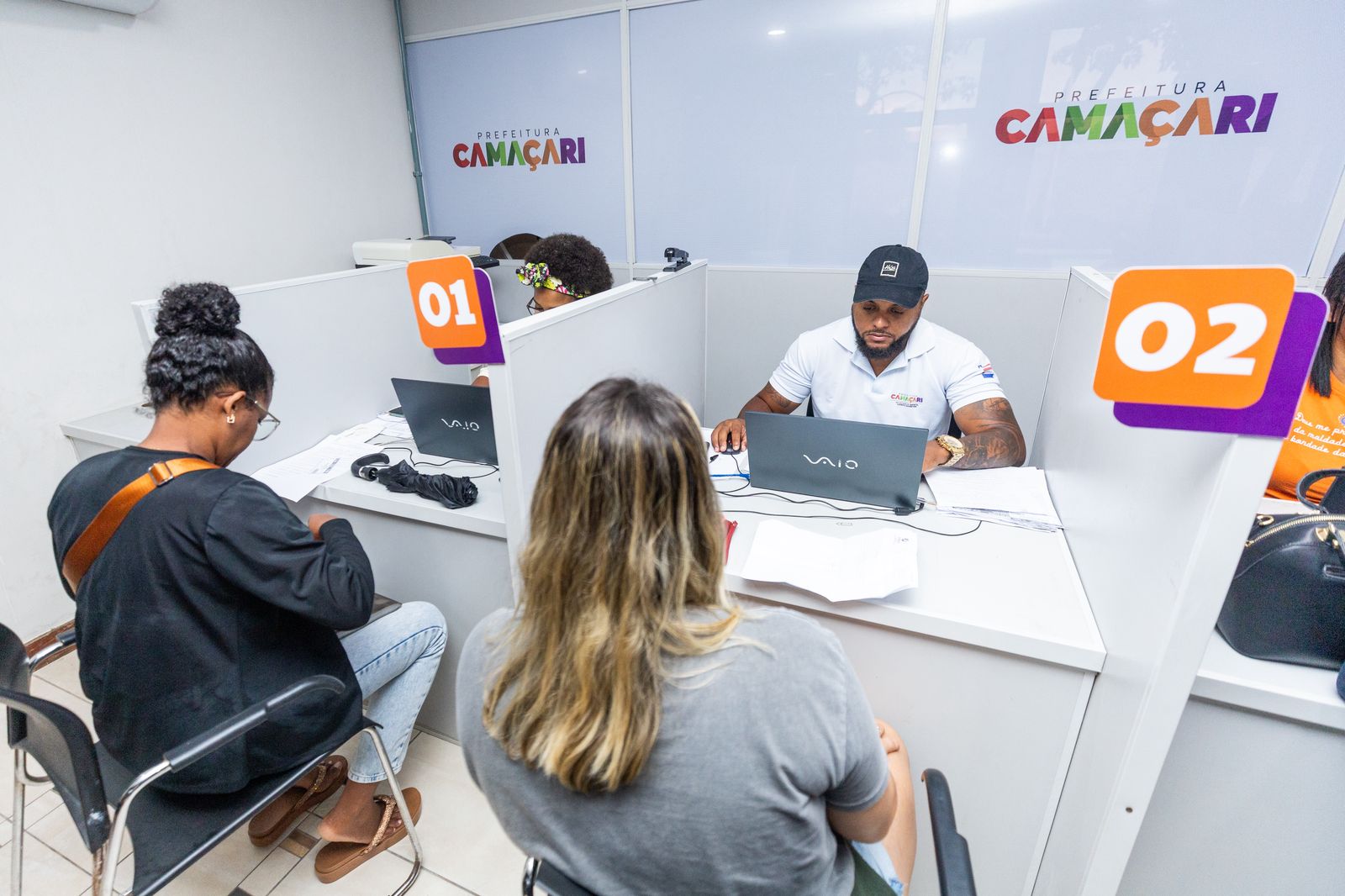 Camaçari abre inscrições para aulas gratuitas de basquete e boxe