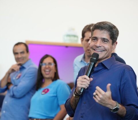 Imagem do post ACM Neto oficializa candidatura ao Governo do Estado