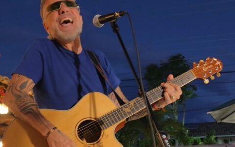 Imagem do post Tuca Fernandes lança “As Cores”, segundo single do projeto Luau Songs