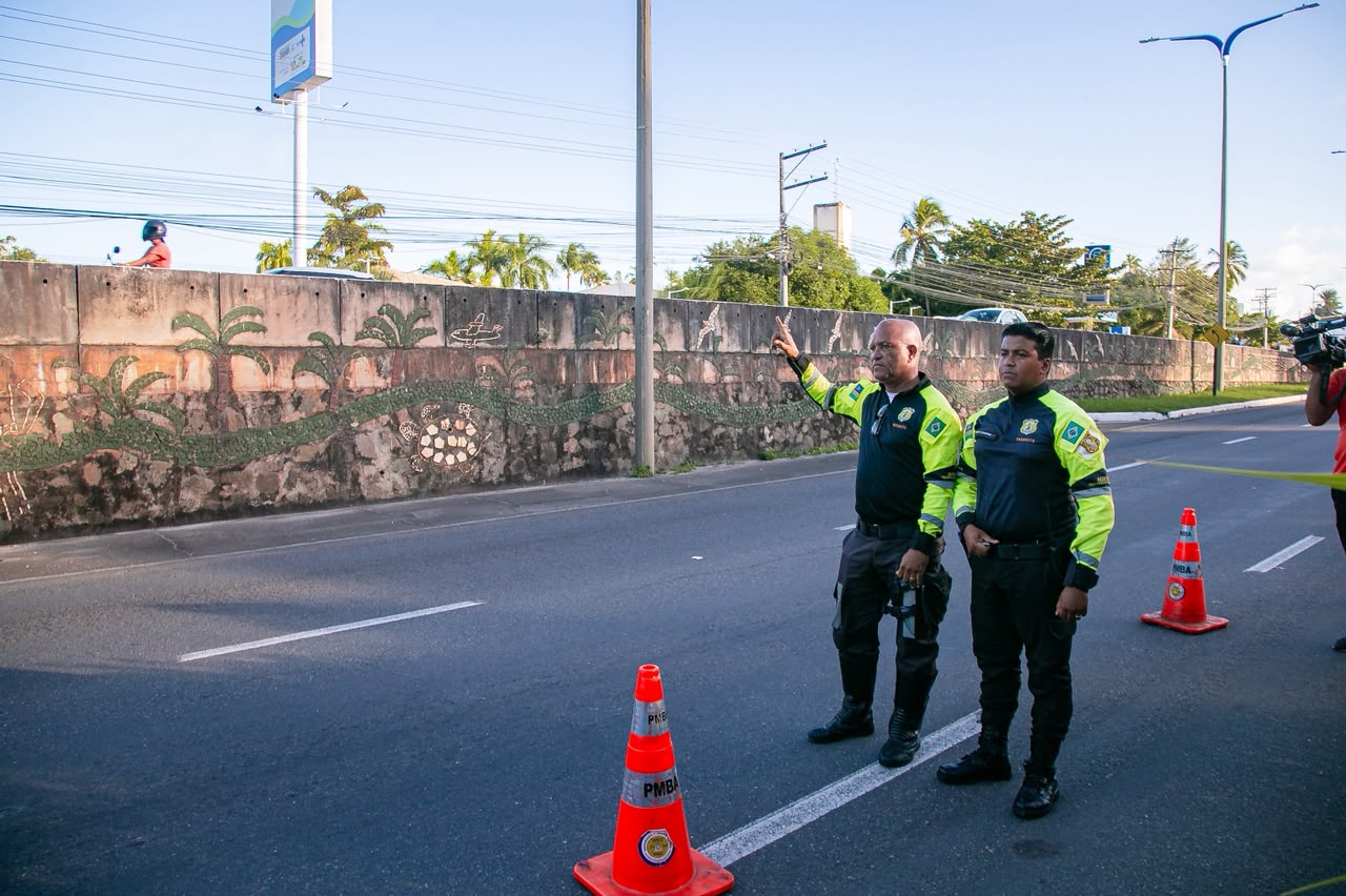 Desfile cívico provoca alterações no trânsito de Lauro de Freitas neste sábado