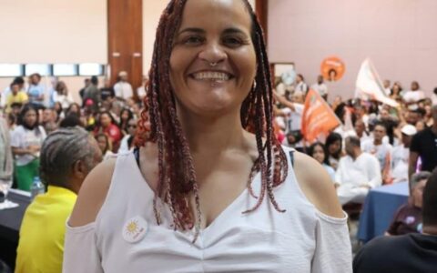 Imagem do post “Vamos percorrer toda a Bahia”, diz Professora Delliana após ter candidatura ao Senado oficializada