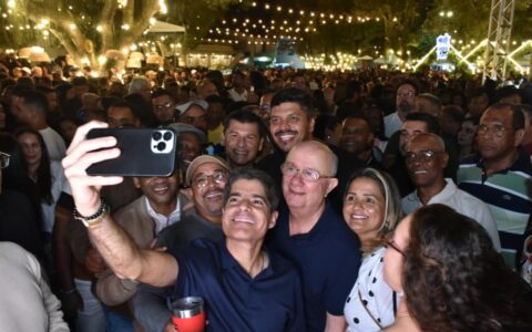Imagem do post ACM Neto faz promessa a prefeito de São Gonçalo e define prioridades