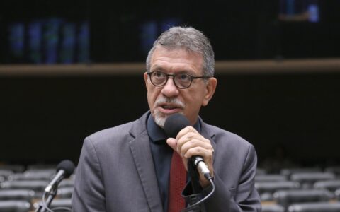Imagem do post Deputado dispara contra ACM Neto e diz que vídeo padrão para aliados explica isolamento político