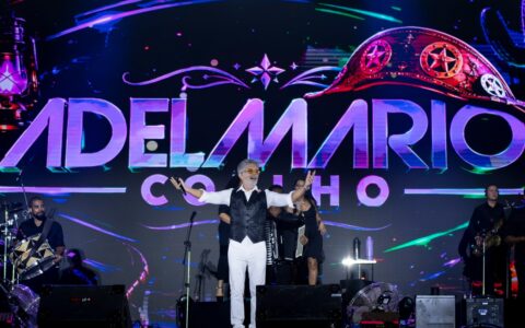Imagem do post Adelmario Coelho encerra turnê no interior baiano e celebra mais de 50 shows em três meses
