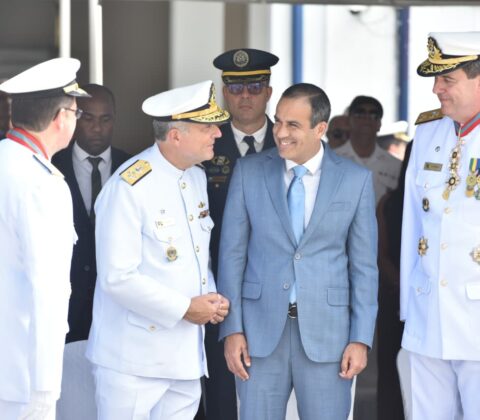 Imagem do post Bruno Reis participa de transmissão de comando do 2º Distrito Naval