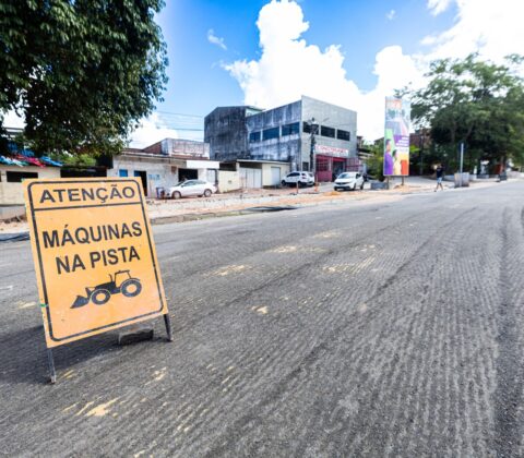 Imagem do post Trânsito na Acajutiba é parcialmente bloqueado a partir desta terça-feira para nova etapa das obras