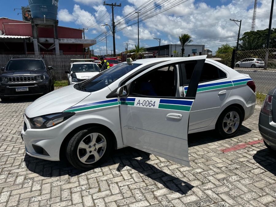 Lauro de Freitas inicia em agosto recadastramento obrigatório de taxistas